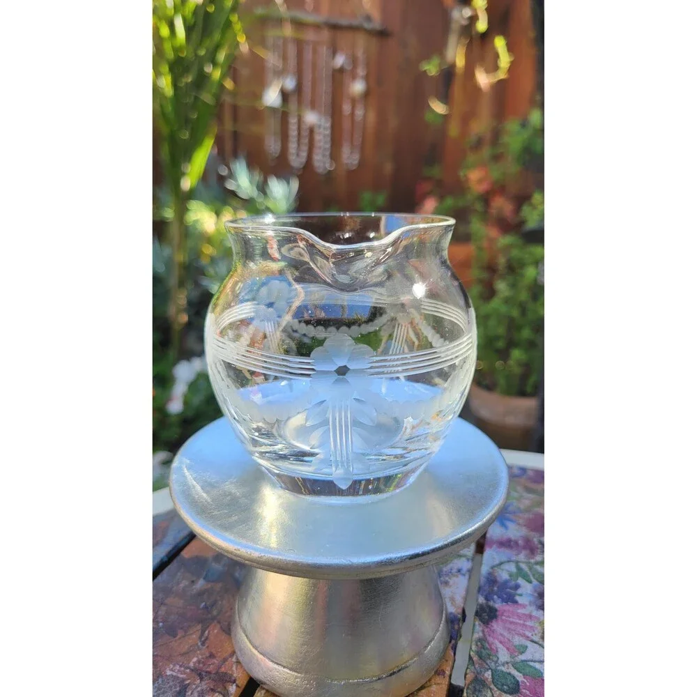 Etched Glass Nappy Bowl, Depression Era Clear Crystal Serving Bowl, 1930s